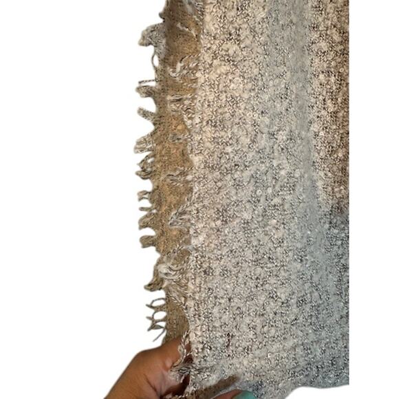 Blush Pink Fringe Trim Lightweight Stylish Scarf Women - Picture 2 of 4